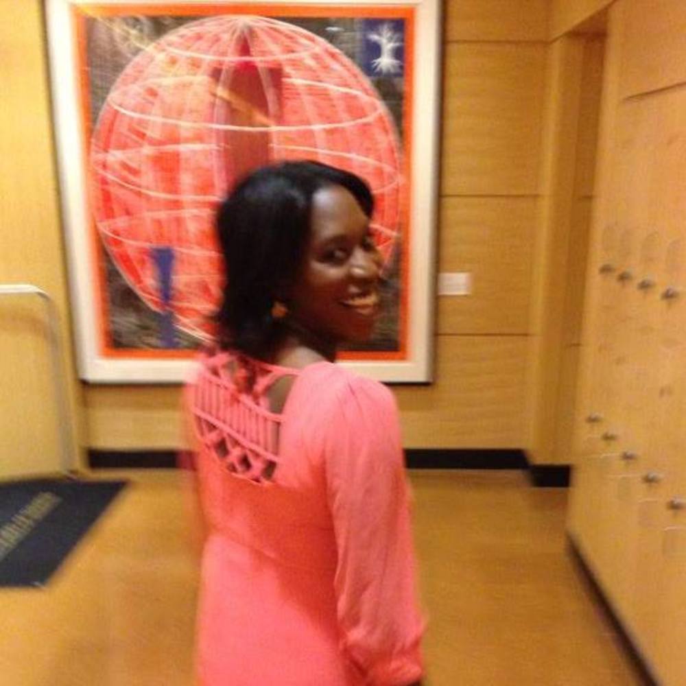 Meet your Posher, Ebony